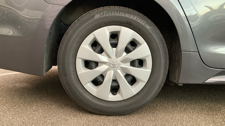 Toyota Corolla Petrol 1.8 VVT-i Hybrid Commercial Auto